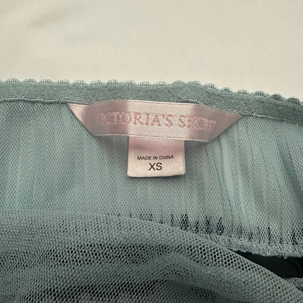 2000’s victoria secret babydoll slip dress